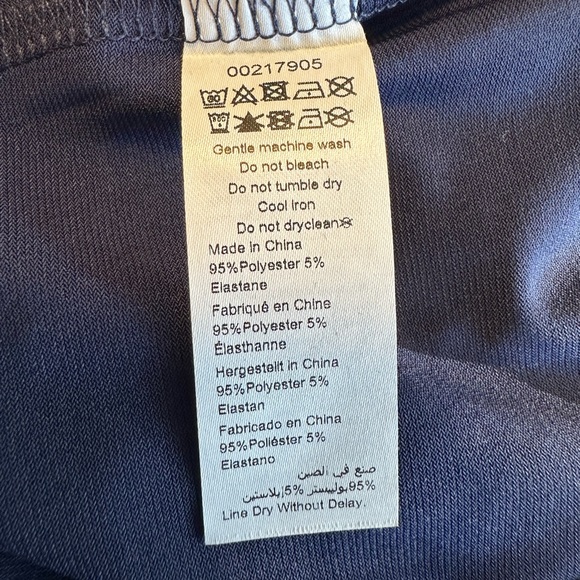 NWOT EVANS BY CITY CHIC BLUE FLORAL TUNIC TOP SIZE 16. - Picture 8 of 9